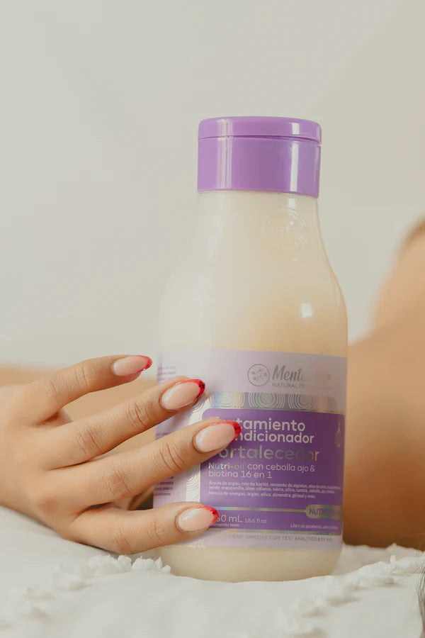 Tratamiento Acondicionador Fortalecedor Con Cebolla y Ajo X550ml
